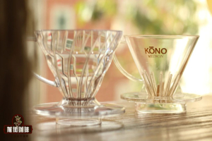 手冲滤杯用法教学｜哪些咖啡豆适合用Kono滤杯冲煮咖啡？Kono滤杯萃取原理与咖啡风味介绍