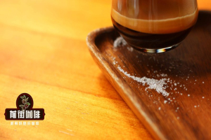 晨光果香到深夜浓醇，用摩卡壶把不同时段的心情煮成一杯好咖啡
