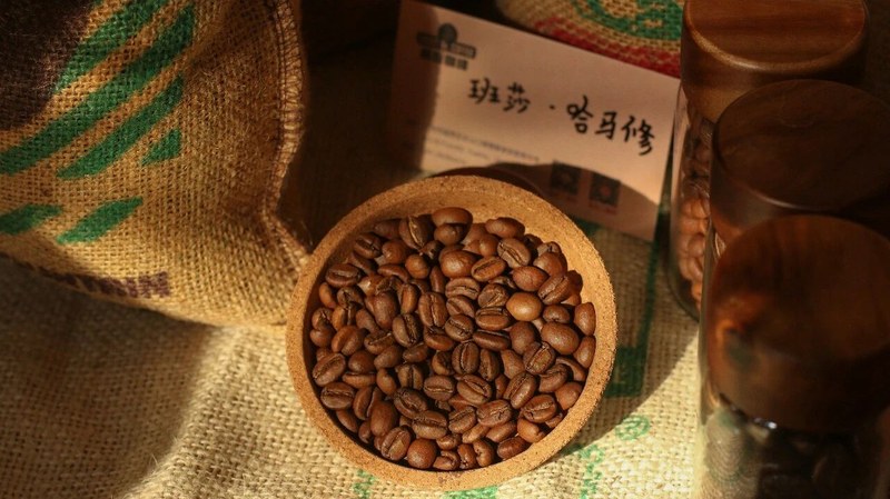 像丝绒还是像清茶？教你拿捏牙买加蓝山那种稠润脂感